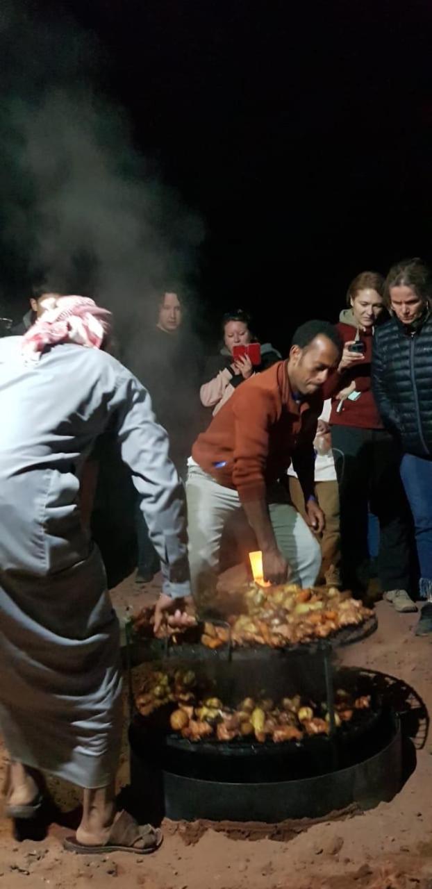 Wadi Rum Bedouin Camp ภายนอก รูปภาพ